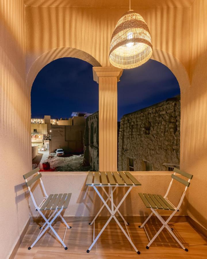 House 76 Hotel Низва Екстериор снимка