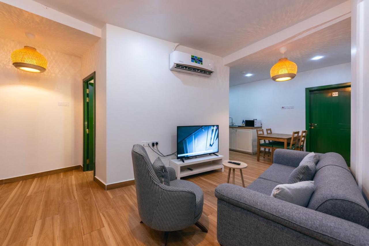 House 76 Hotel Низва Екстериор снимка